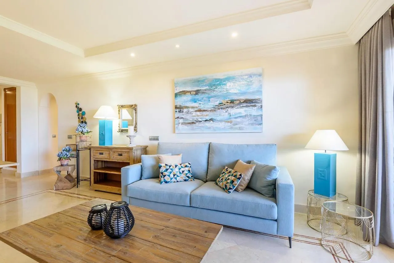 Alcam Aloha Deluxe 42 Apartment Marbella