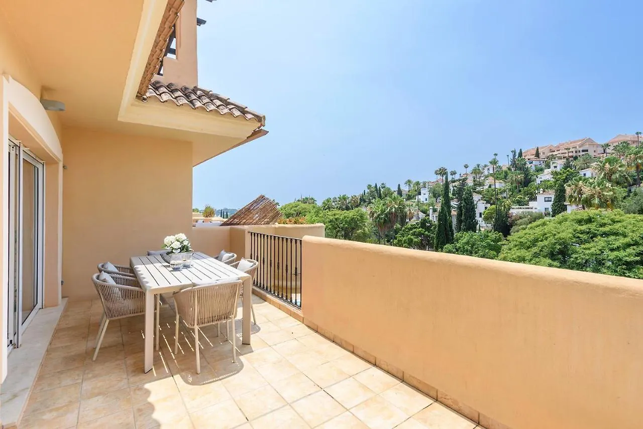 Alcam Aloha Deluxe 42 Apartment Marbella Spain
