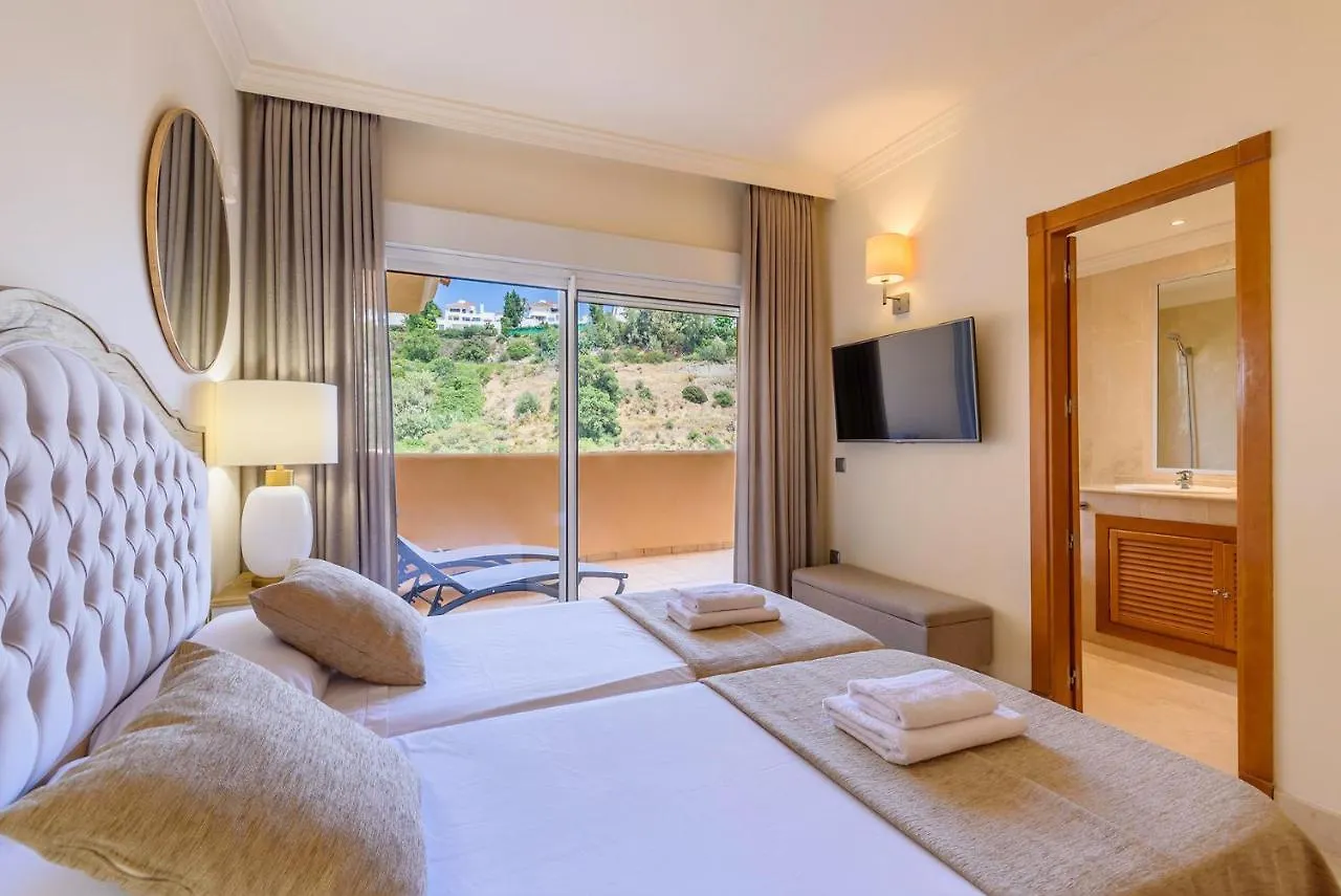 Alcam Aloha Deluxe 42 Apartment Marbella