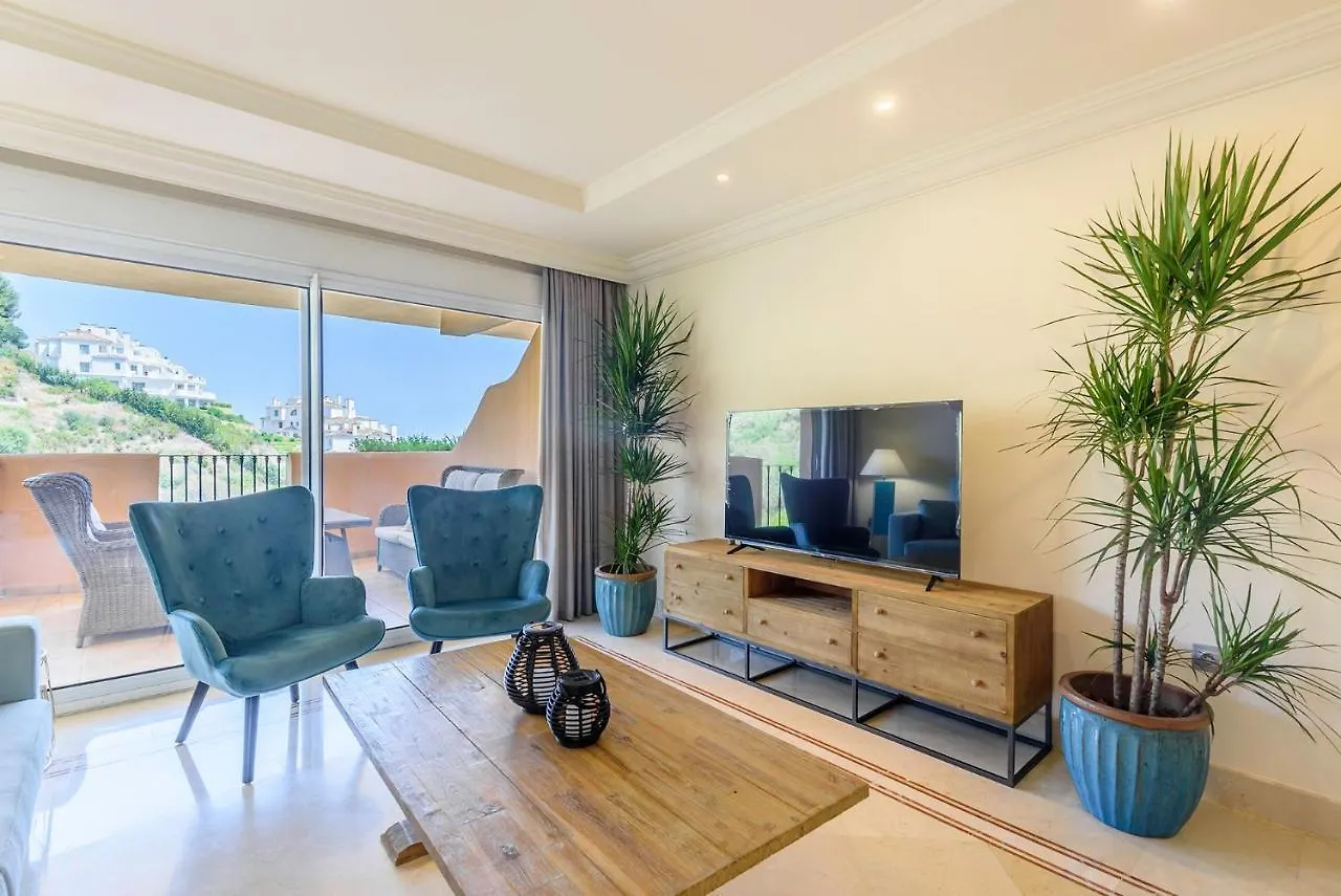 Alcam Aloha Deluxe 42 Apartment Marbella