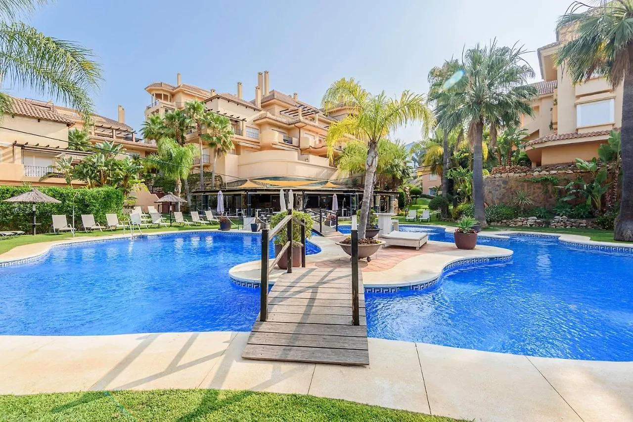 Alcam Aloha Deluxe 42 Apartment Marbella
